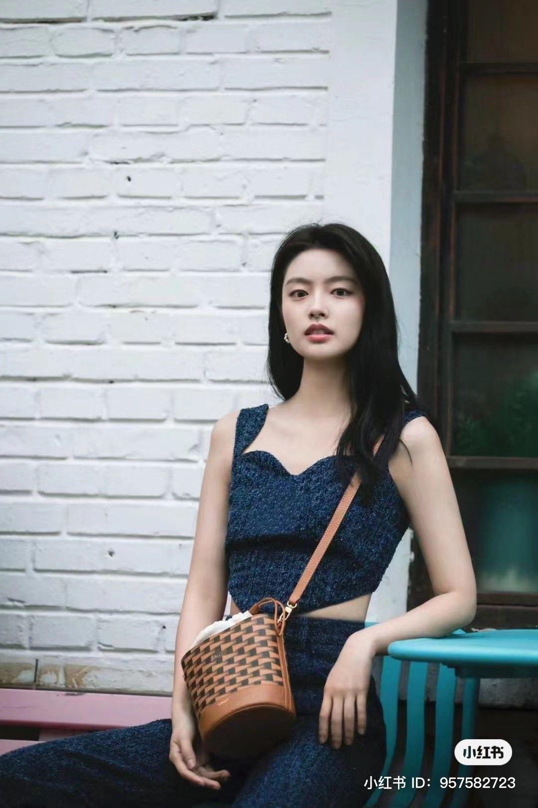  Xu Ruo Han 徐若晗