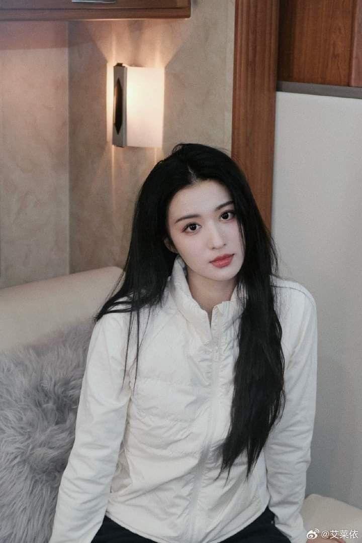  Wang Chu Ran 王楚然